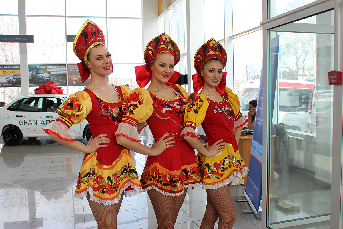 Определен счастливый покупатель LADA в ДЦ «Юникор»