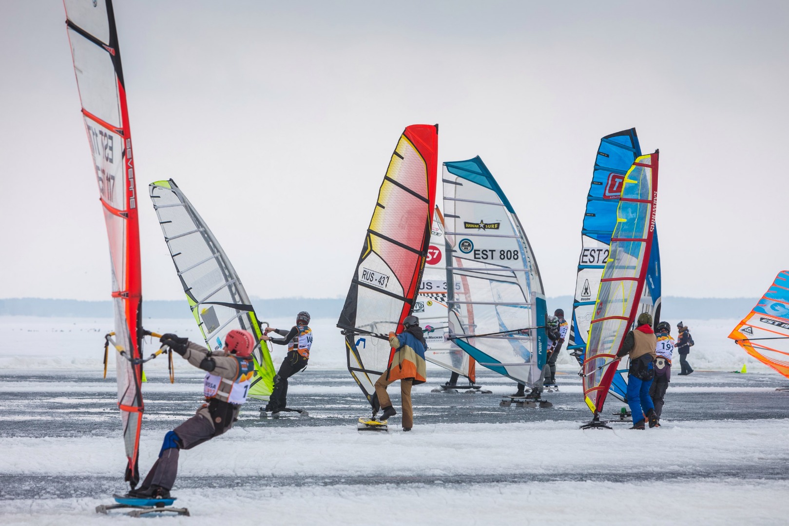 LADA стала партнером Чемпионата мира по зимним видам парусного спорта WISSA-2017