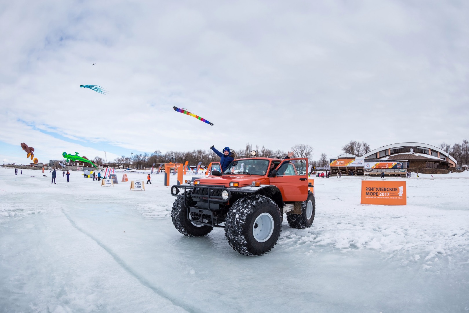 LADA стала партнером Чемпионата мира по зимним видам парусного спорта WISSA-2017