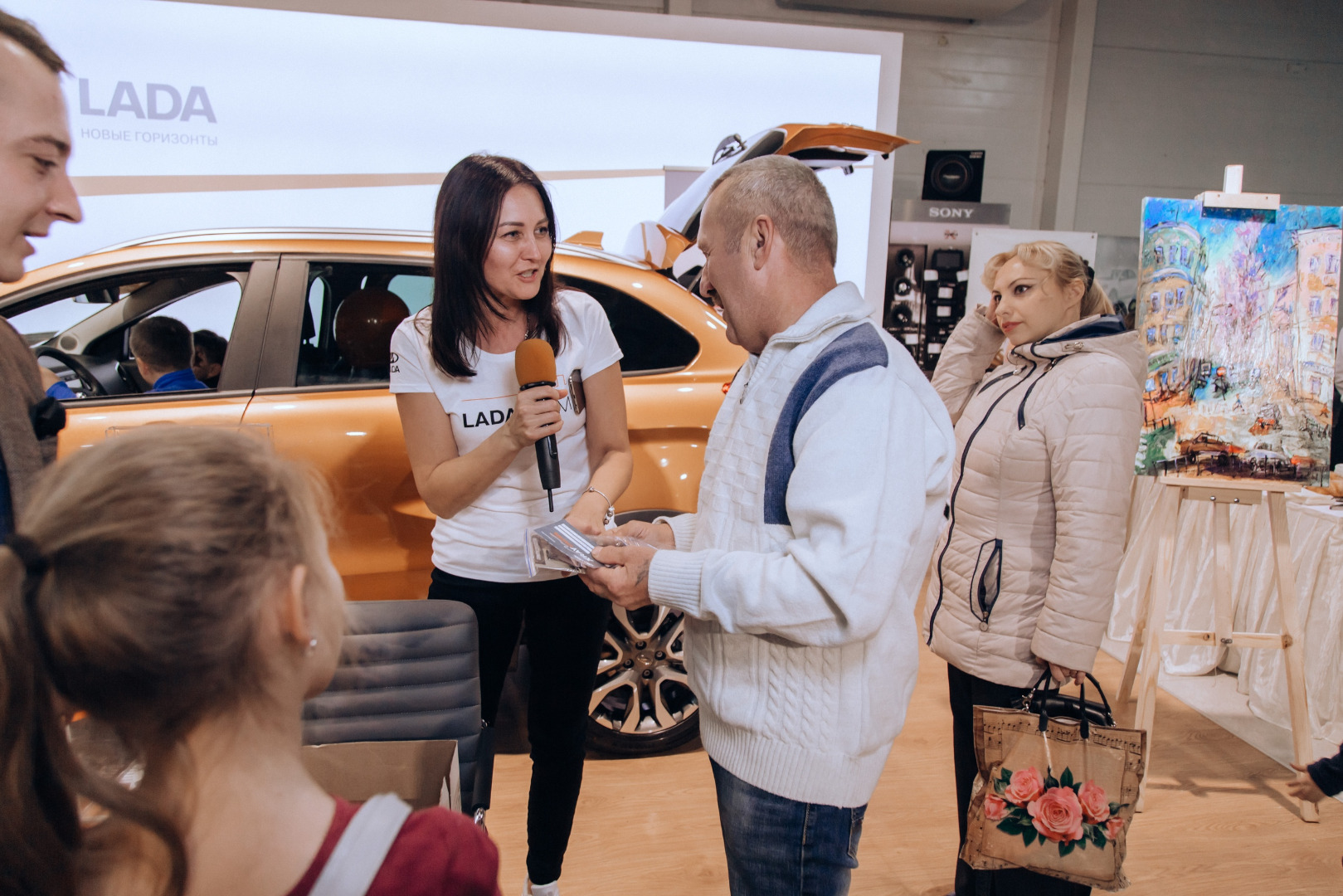 Презентация LADA XRAY Cross