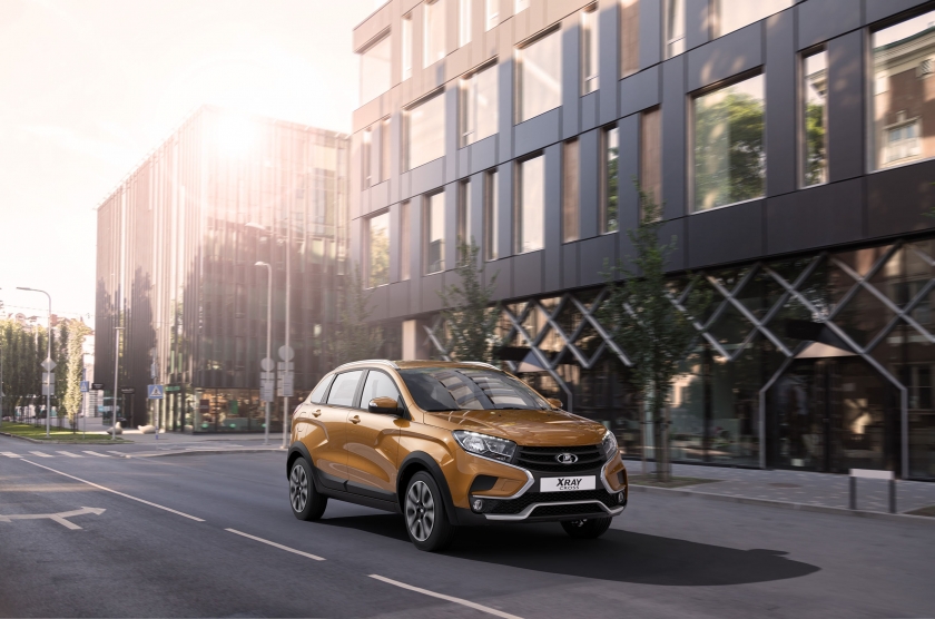 LADA XRAY Cross с новой автоматической трансмиссией