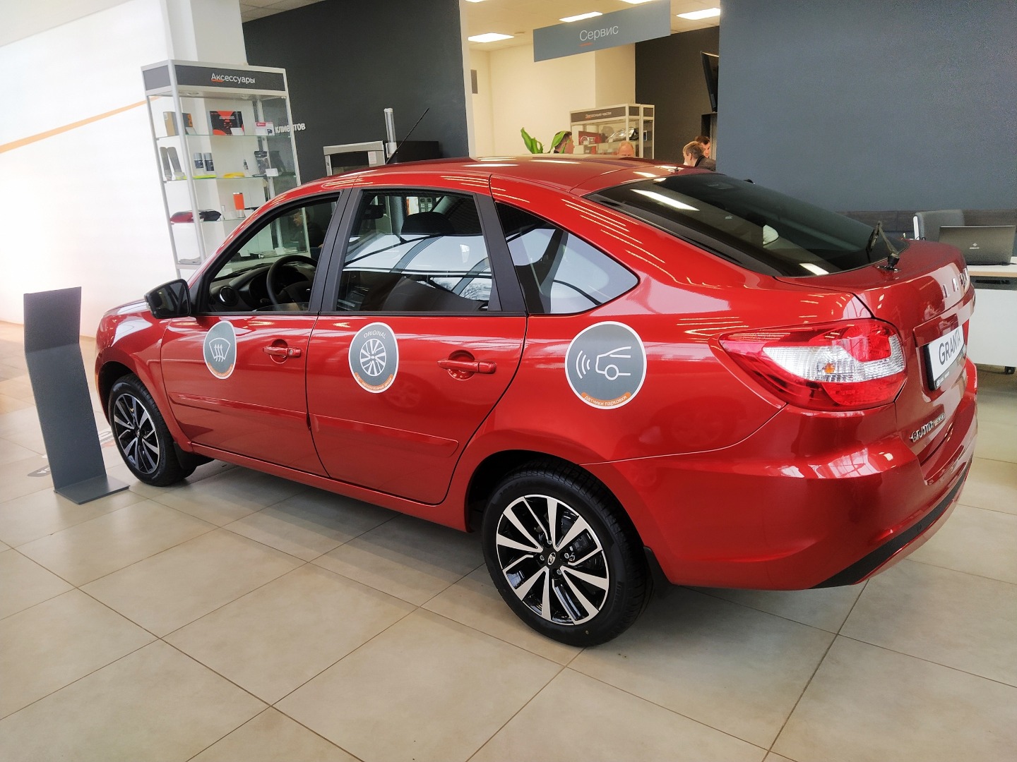 LADA #СLUB в автосалонах ''Юникор''