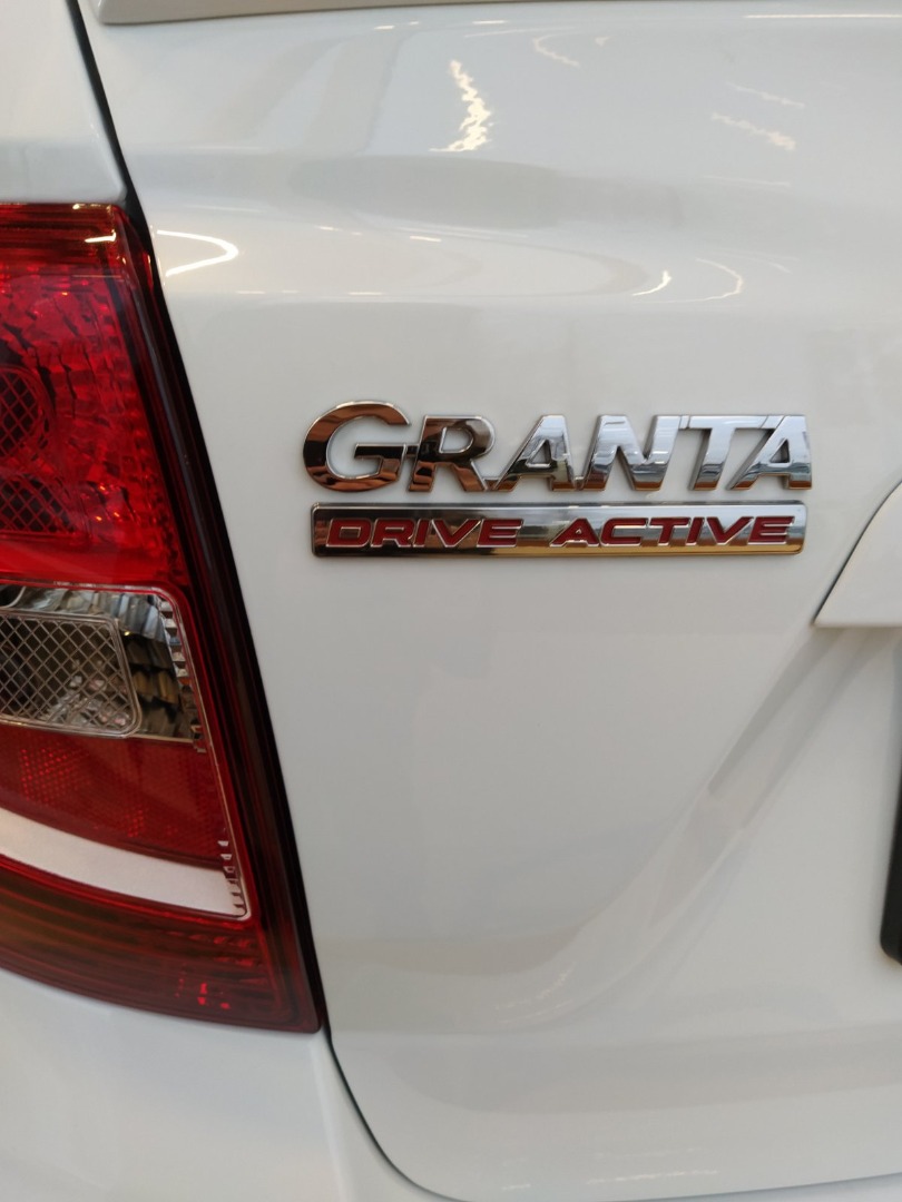 LADA Granta Drive Active в ДЦ Юникор